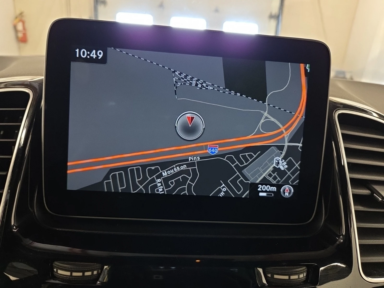 Mercedes-Benz GLE 400 AMG * * PANORAMA * * CARFAX * * АВТО КРЕДИТ * * , снимка 9 - Автомобили и джипове - 54034334