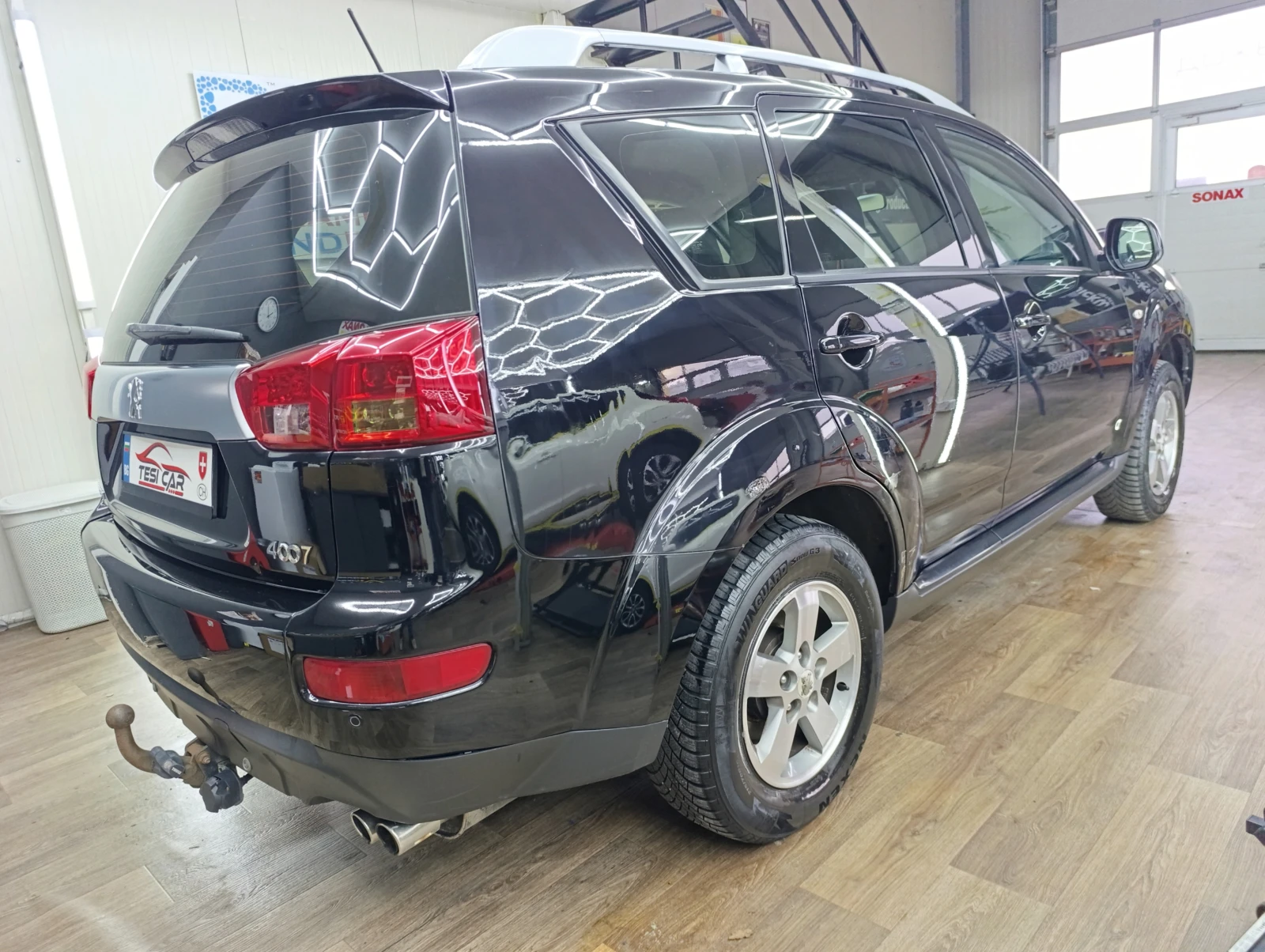 Peugeot 4007 2.2 HDi DCS6, снимка 8 - Автомобили и джипове - 54088147