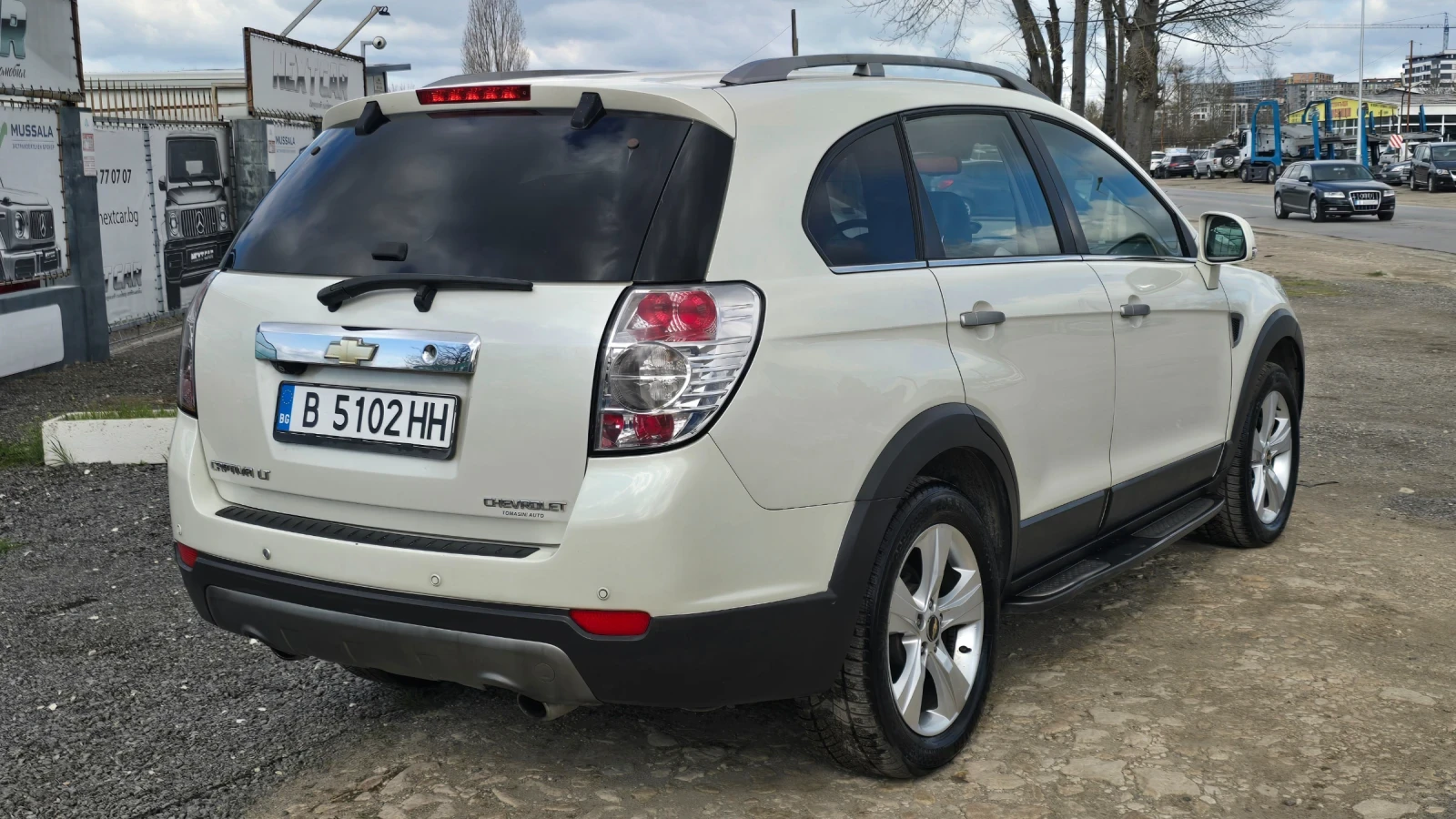 Chevrolet Captiva 2.0D/7МЕСТА/КОЖА/АВТОМАТ, снимка 7 - Автомобили и джипове - 54146472