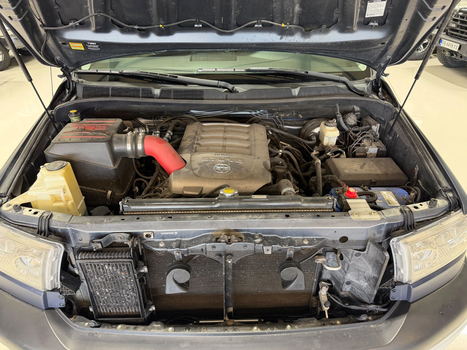 Toyota Tundra 5.7 4x4, снимка 13 - Автомобили и джипове - 54915024