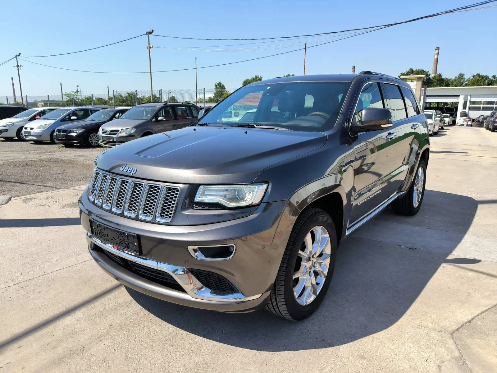 Jeep Grand cherokee 3.0d-Summit-Navi-Keyless-Kamera