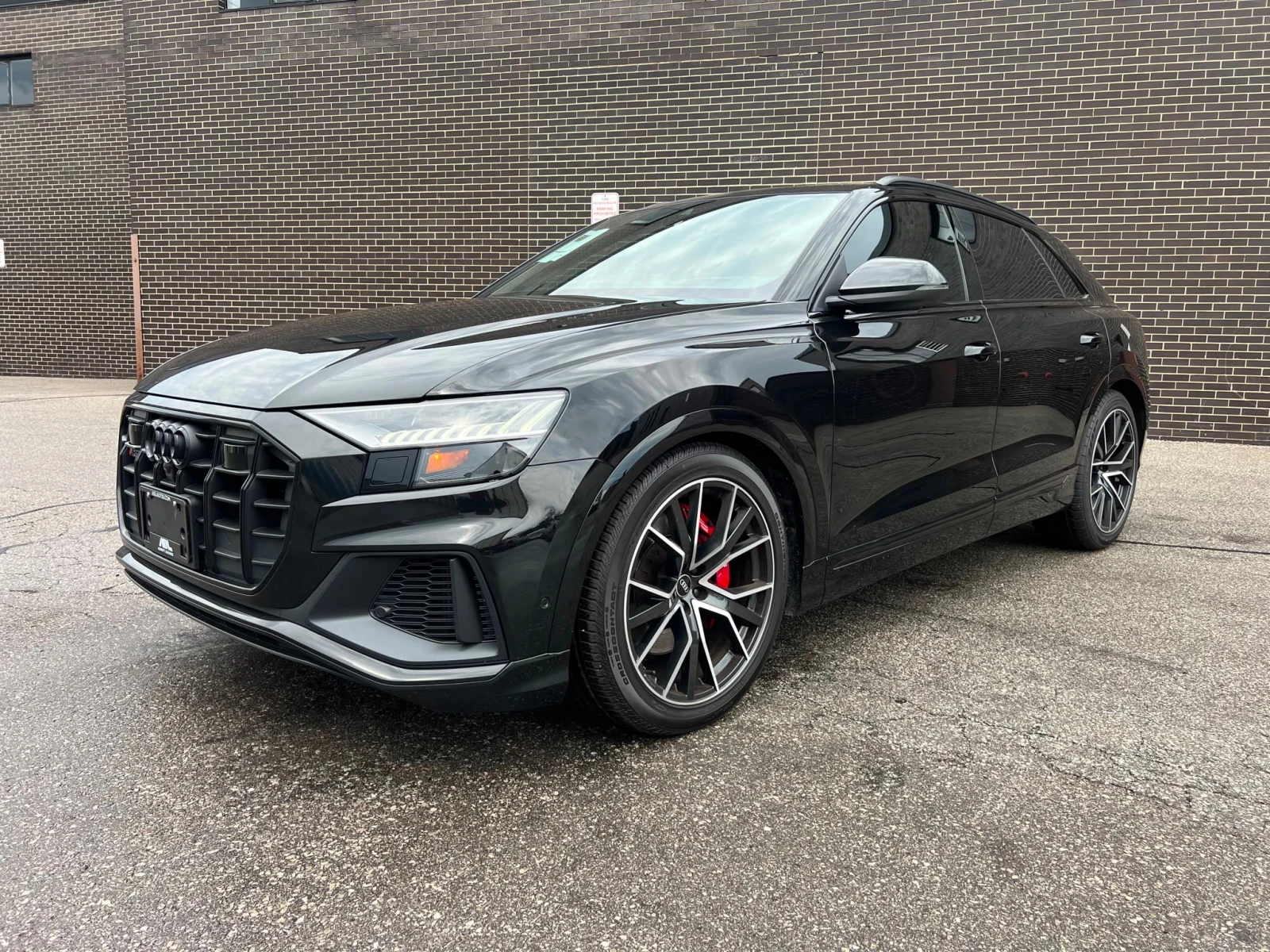 Audi SQ8 * 4.0 TFSI quattro * CARFAX * ЦЕНА ДО БГ