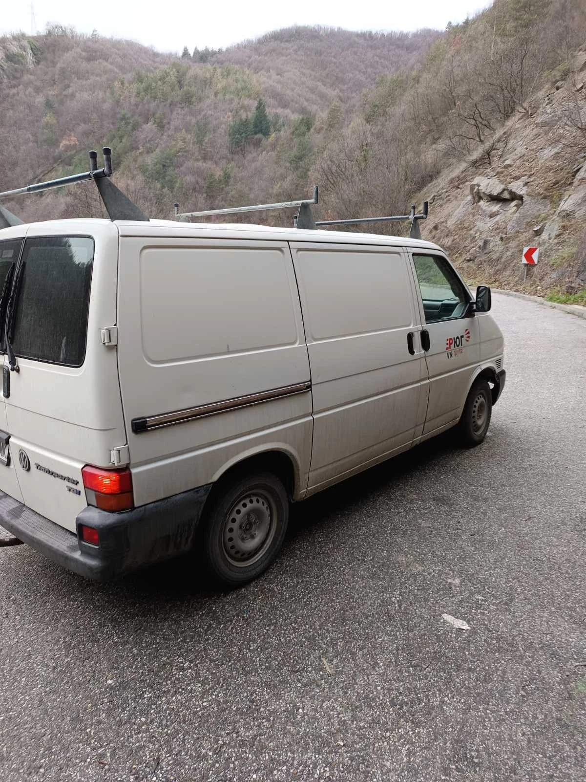 VW Transporter 2.5 TDI - изображение 2