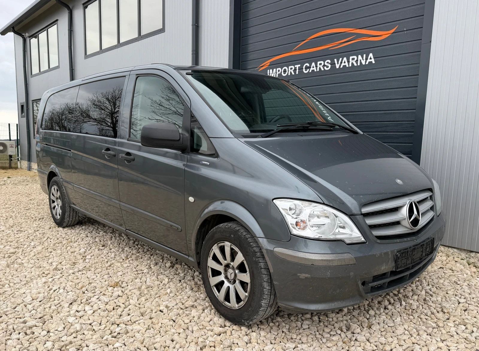 Mercedes-Benz Vito 113 CDI 2011 8 + 1 души, снимка 3 - Бусове и автобуси - 53906421