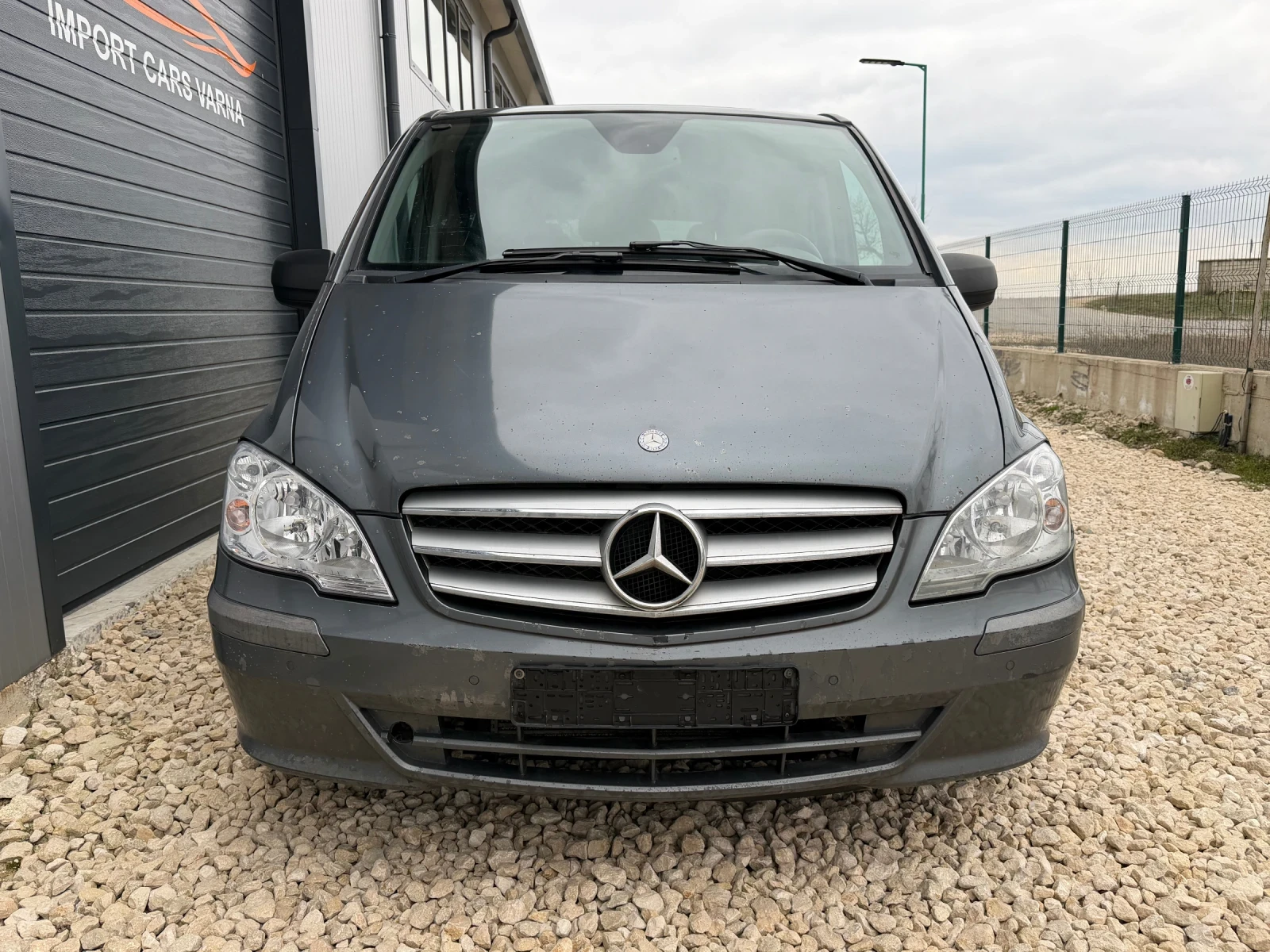 Mercedes-Benz Vito 113 CDI 2011 8 + 1 души, снимка 2 - Бусове и автобуси - 53906421