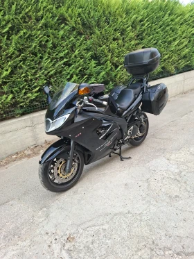 ����� �� �������� �� Triumph Sprint Triumph sprint st 1050 