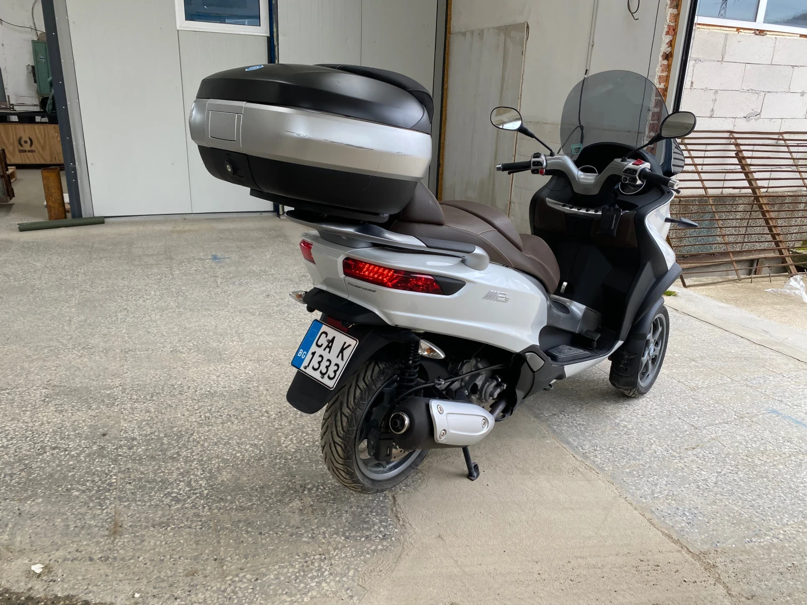 Piaggio Mp3 300 бизнес - изображение 4