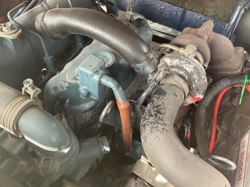 Мини челни товарачи Kubota R420 вилици и кофа , снимка 6 - Индустриална техника - 49679229