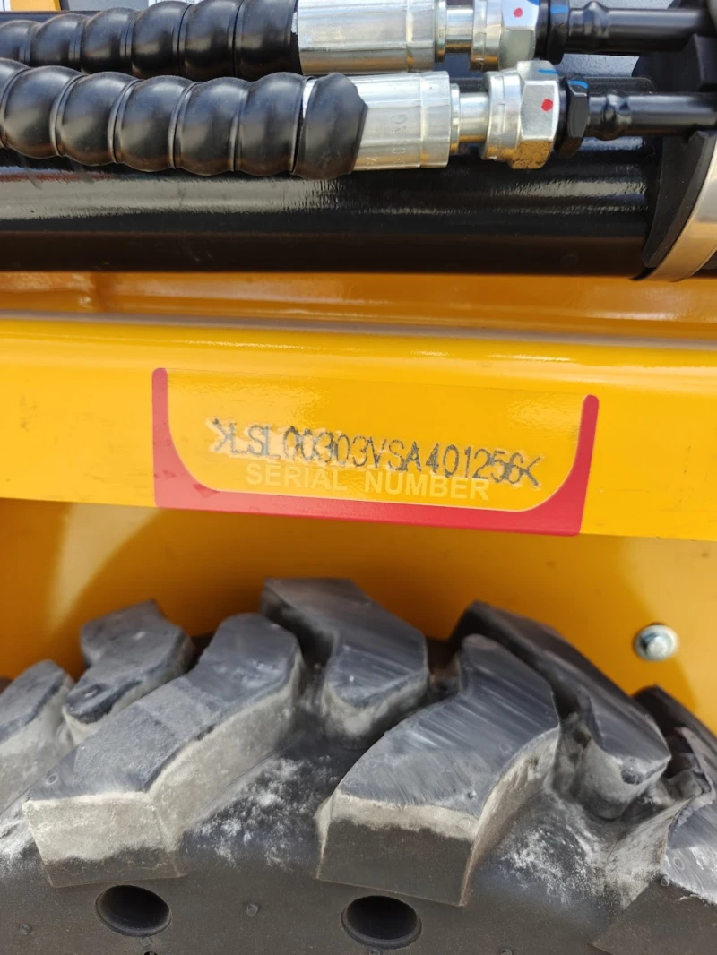 Мини челни товарачи Друга Lonking CDM303 , снимка 10 - Индустриална техника - 51216966