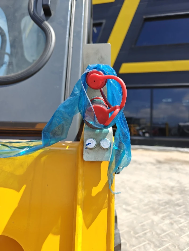 Мини челни товарачи Друга Lonking CDM303 , снимка 9 - Индустриална техника - 51216966