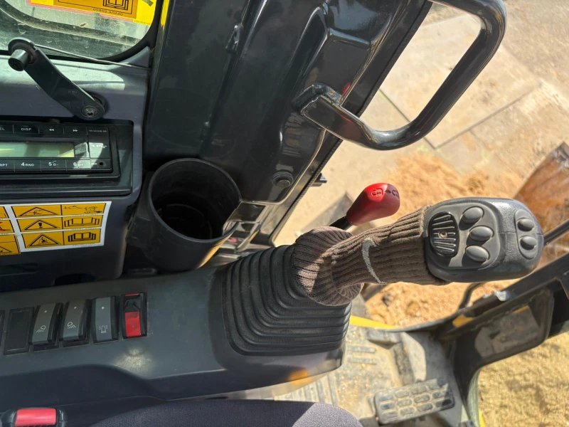 Багер Komatsu PW 118 MR С 4 КОФИ ЛИЗИНГ, снимка 6 - Индустриална техника - 51667205