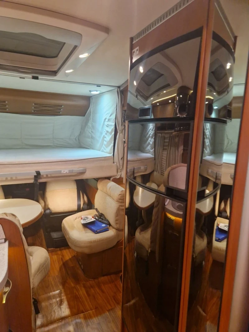 Кемпер HYMER / ERIBA B 678, снимка 12 - Каравани и кемпери - 55044704