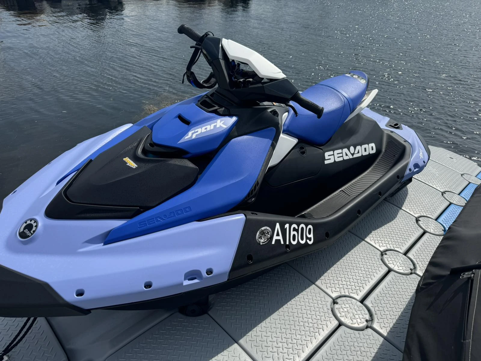 Джет Bombardier Sea Doo Spark - изображение 6