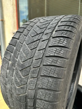 Гуми Зимни 285/30R20, снимка 2