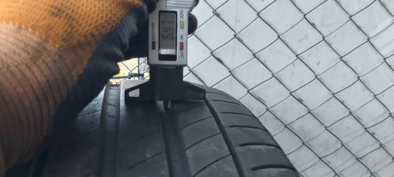 Гуми Летни 205/50R17, снимка 3 - Гуми и джанти - 29888595