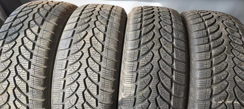 Гуми Зимни 225/60R16, снимка 1 - Гуми и джанти - 31996824