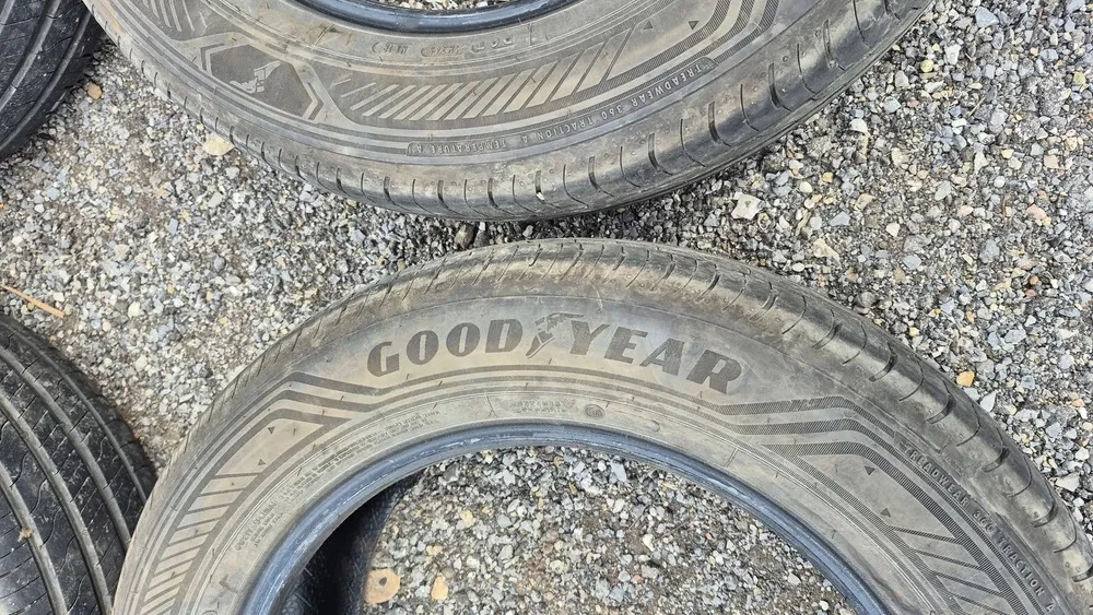 ���� 235/60R18 | Mobile.bg � ����������� 4