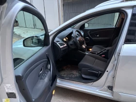 Renault Megane 1.5dci 110кс.Автоматик Фейс, снимка 10