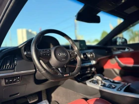 Kia Stinger GT Limited AWD, снимка 12