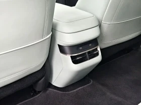 Zeekr 7 GT, снимка 15
