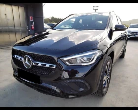  Mercedes-Benz GLA 25...