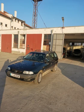 Opel Astra 1.6 SI, снимка 1