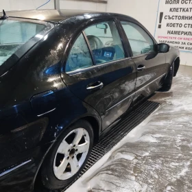 Mercedes-Benz E 220 - 2000 € / 3911.66 лв. - 59702641 3