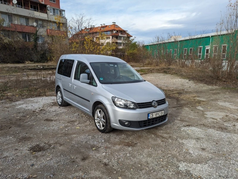 VW Caddy, снимка 1 - Автомобили и джипове - 46854135