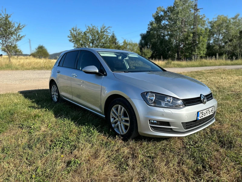 VW Golf, снимка 1 - Автомобили и джипове - 47185574