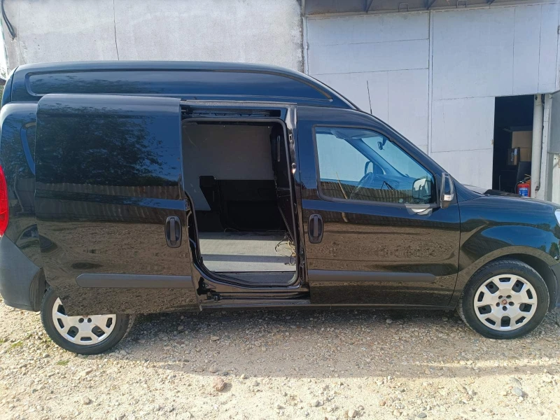 Fiat Doblo 1.6, снимка 7 - Автомобили и джипове - 47542365