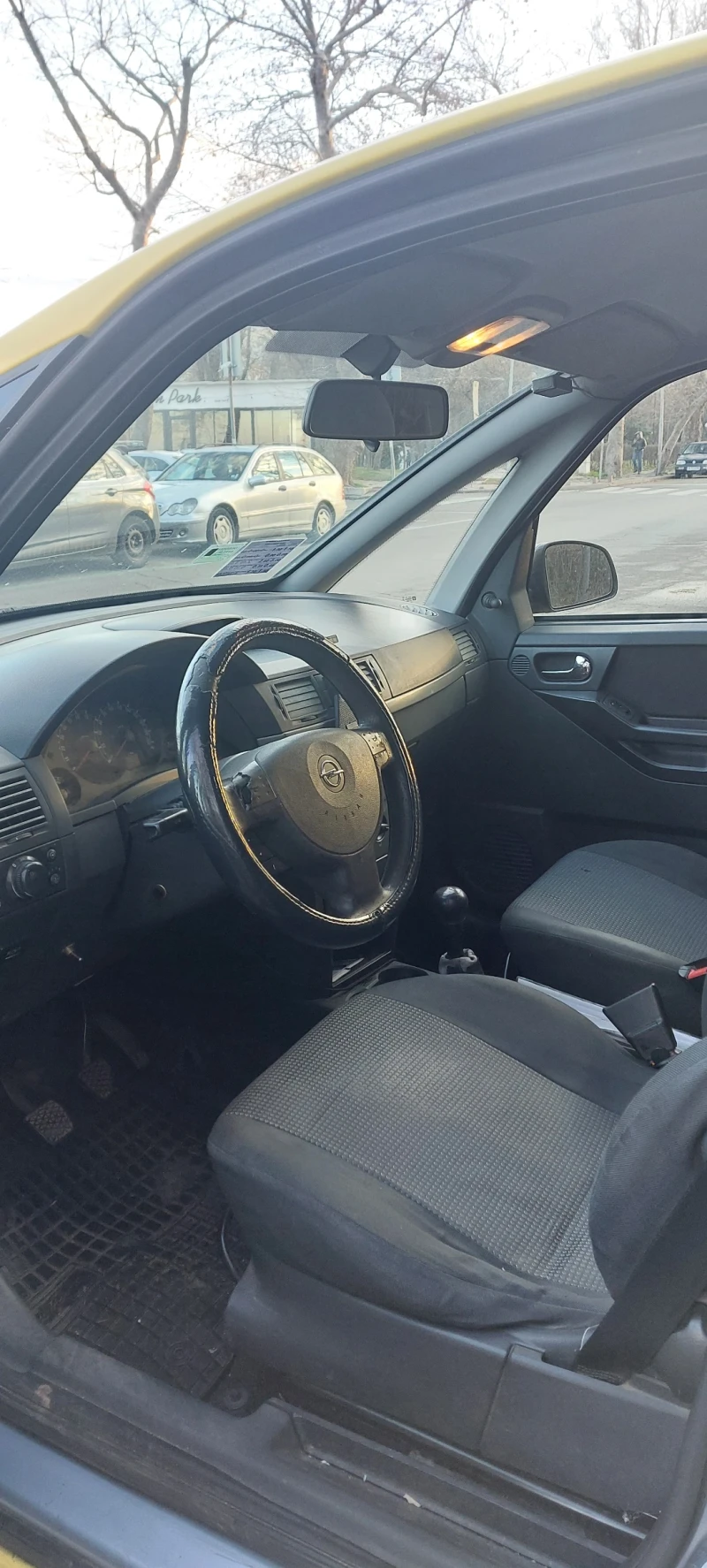 Opel Meriva, снимка 4 - Автомобили и джипове - 48548876