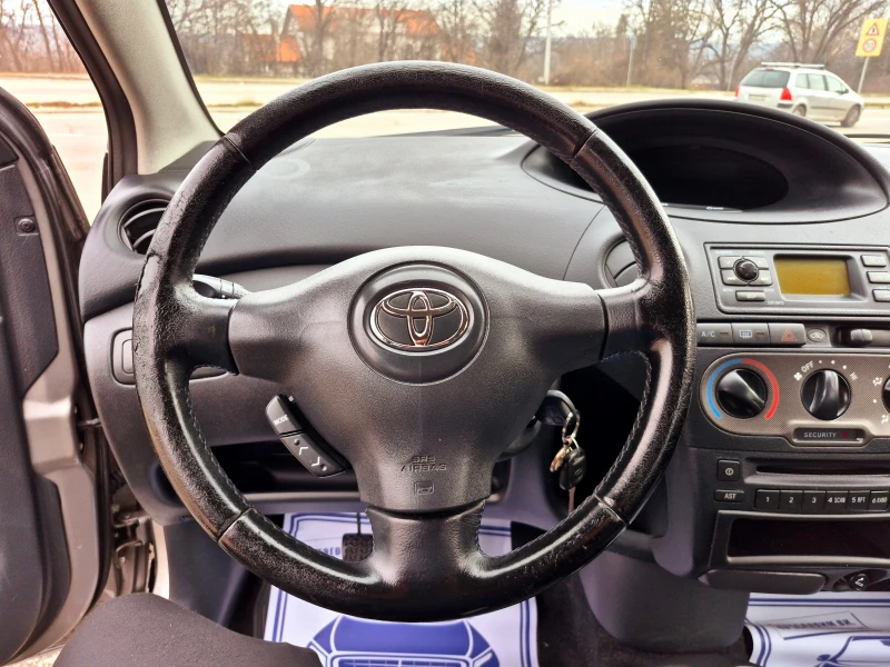 Toyota Yaris 1.4 D4D , снимка 11 - Автомобили и джипове - 48586424