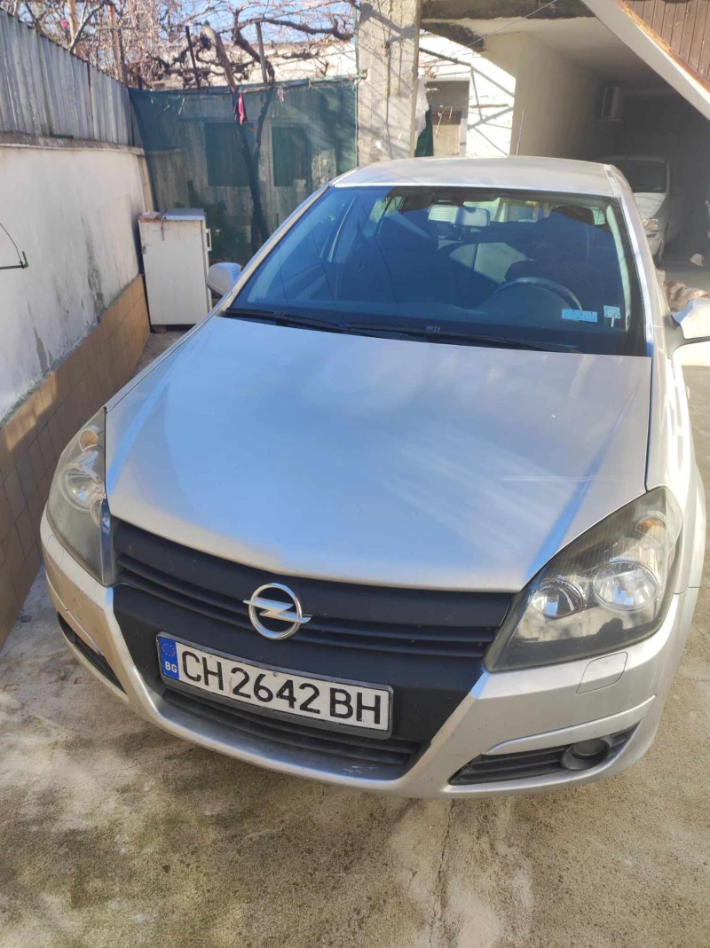 Opel Astra H, снимка 1 - Автомобили и джипове - 48738012