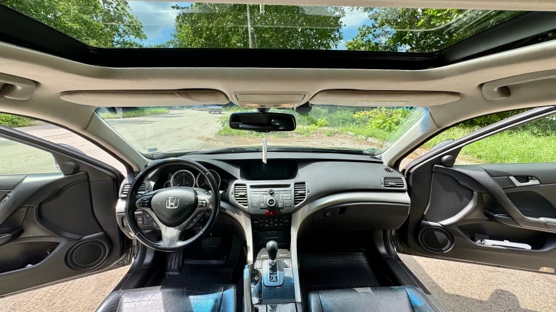 Honda Accord 2.4 I-Vtec Executive + , снимка 10 - Автомобили и джипове - 50522487