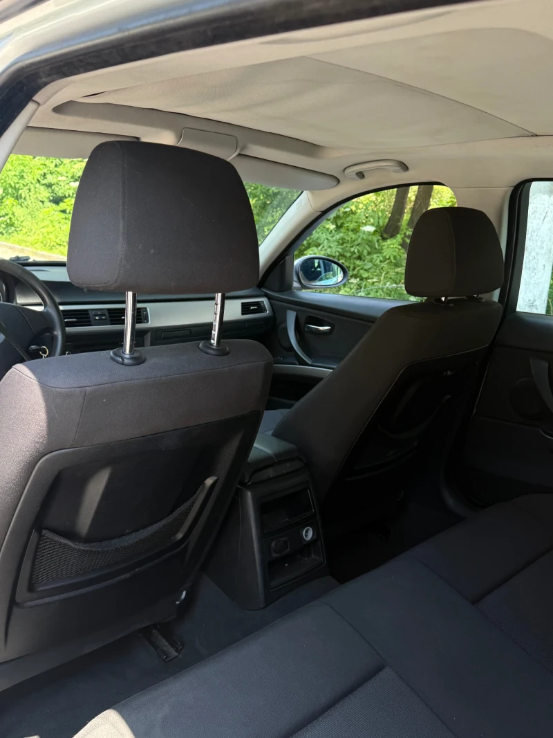 BMW 320 BMW 320 E91 FULL!, снимка 7 - Автомобили и джипове - 52218328