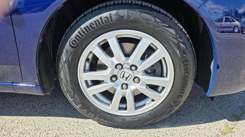 Honda Accord 2.0 i-VTEC 16V (155 Hp) AT, снимка 13 - Автомобили и джипове - 51601002