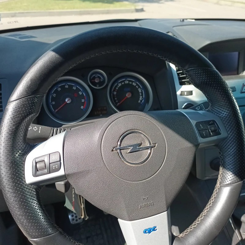 Opel Zafira 2.0T, OPC, ГАЗ, снимка 8 - Автомобили и джипове - 51980287