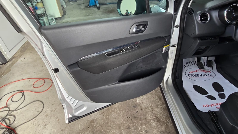 Peugeot 3008 1.6* HDI* 109кс* , снимка 12 - Автомобили и джипове - 52146456