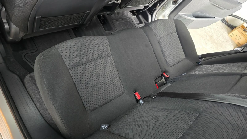 Peugeot 3008 1.6* HDI* 109кс* , снимка 16 - Автомобили и джипове - 52146456