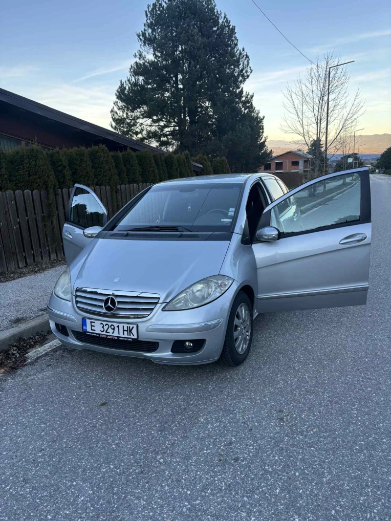 Mercedes-Benz A 180, снимка 11 - Автомобили и джипове - 52485651