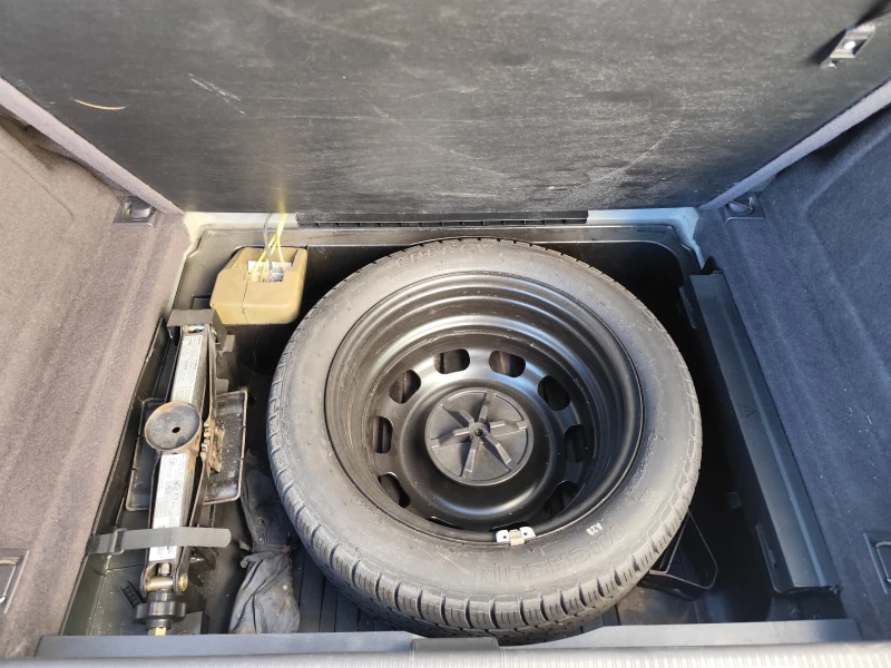 Mercedes-Benz A 160, снимка 12 - Автомобили и джипове - 52615955