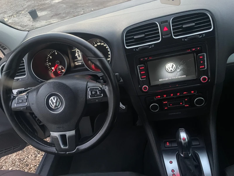 VW Golf 1.6TDI-DSG-HIGHLINE-LED-GOODYEAR, снимка 12 - Автомобили и джипове - 52617053