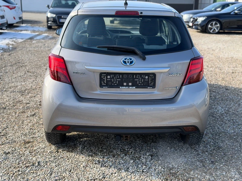 Toyota Yaris 1.5 hybrid/75hp/NAVI/EVRO6/, снимка 5 - Автомобили и джипове - 53118824