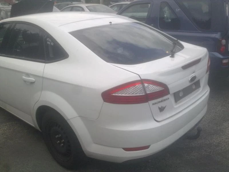 Ford Mondeo 2.0 TDCi, снимка 7 - Автомобили и джипове - 23374836