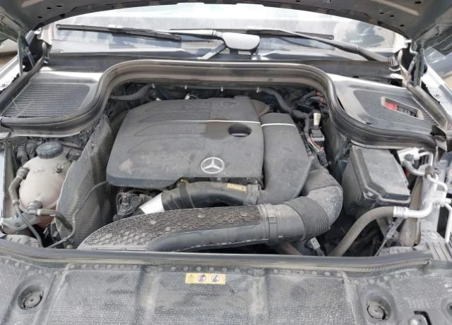 Mercedes-Benz C 300, снимка 14 - Автомобили и джипове - 48792574