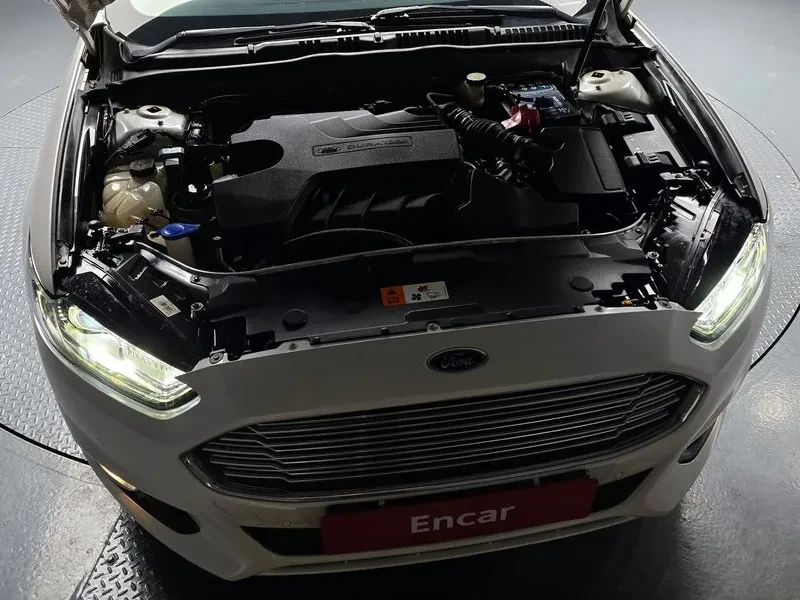 Ford Mondeo 2.0 TDCI, снимка 6 - Автомобили и джипове - 53725417
