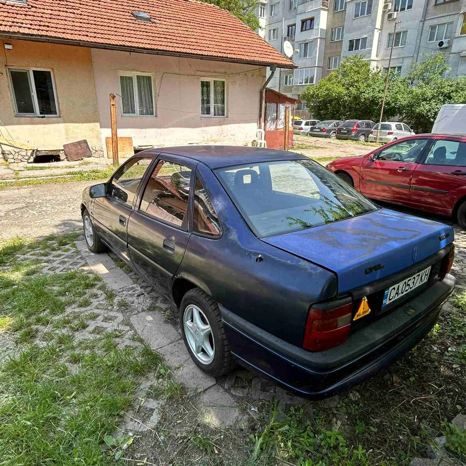 Opel Vectra 1.6 75hp - изображение 4