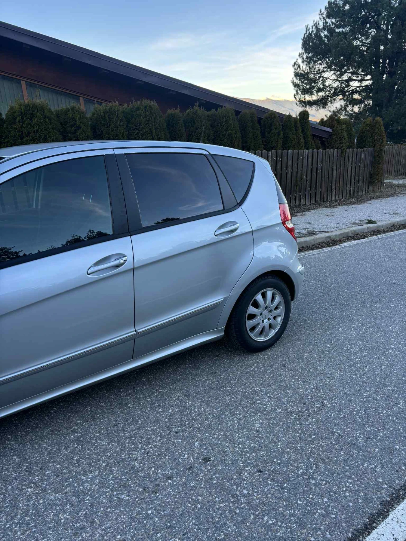 Mercedes-Benz A 180  - изображение 3