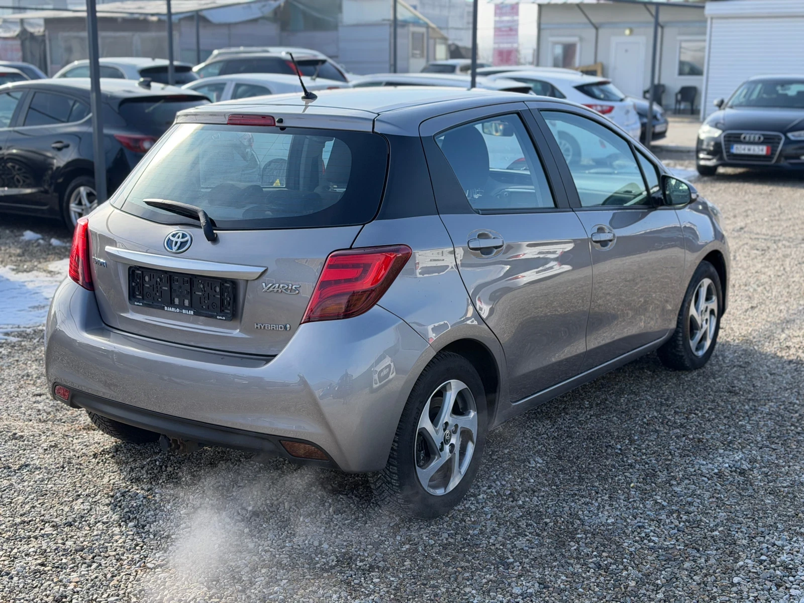 Toyota Yaris 1.5 hybrid/75hp/NAVI/EVRO6/ - изображение 6