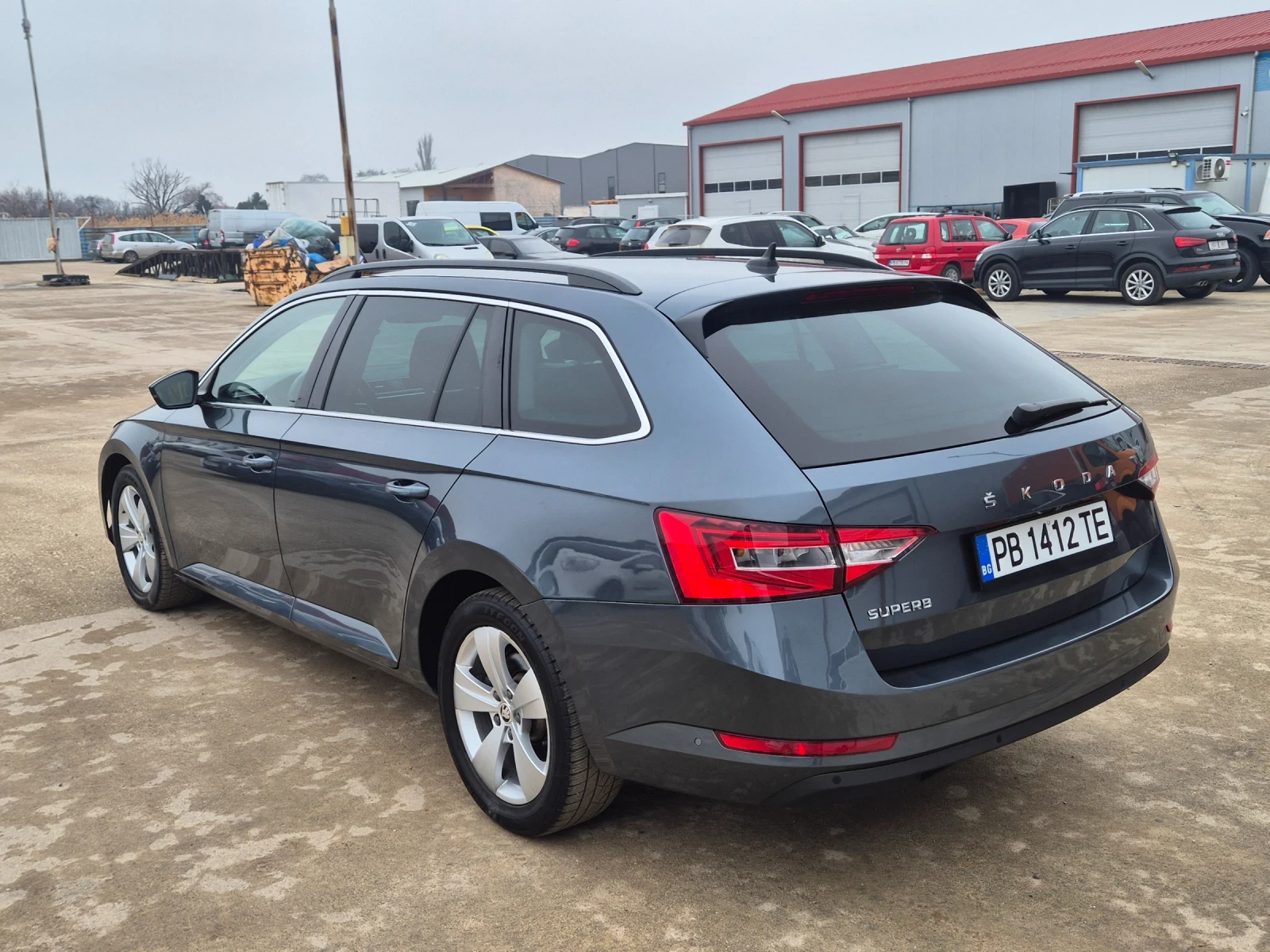 Skoda Superb  - изображение 6